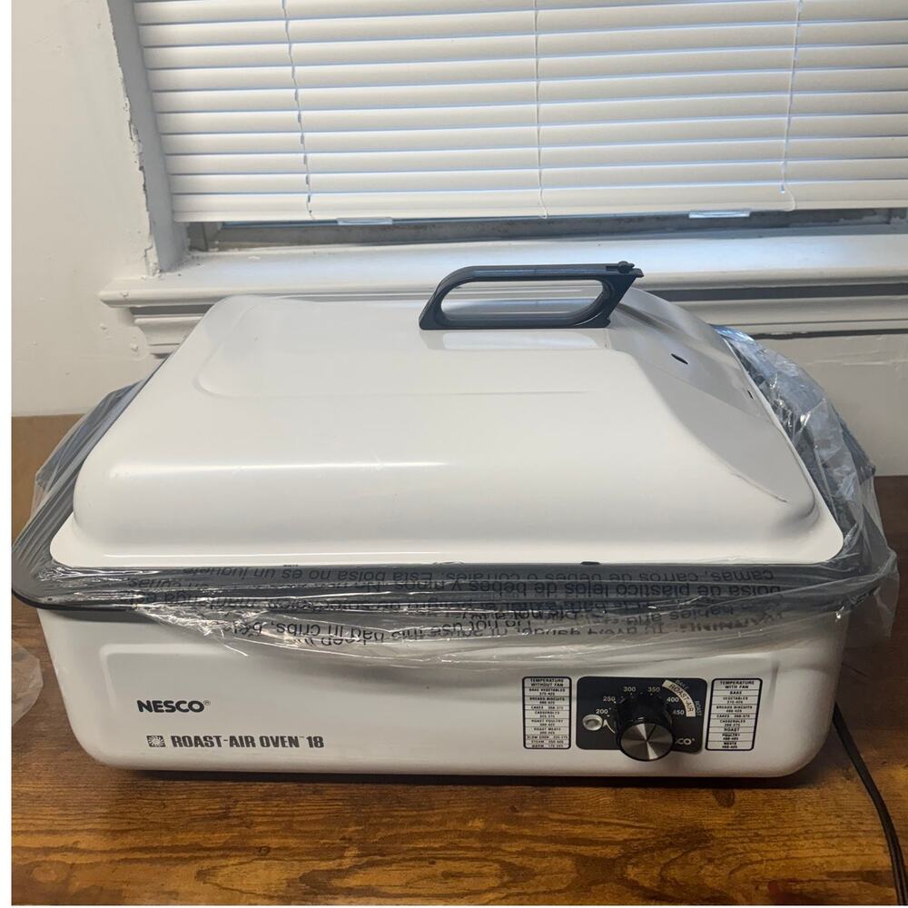 NESCO Roast-Air 18-Quart Roaster Oven w/ Fan – Large Capacity